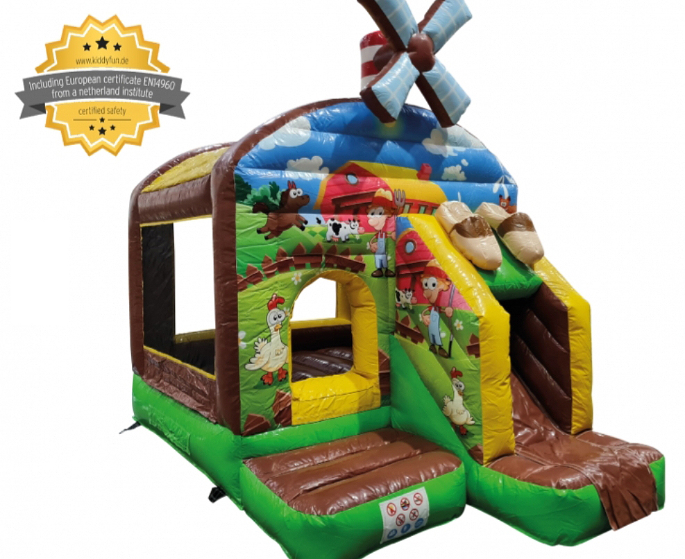 13-springkussen-boerderij-1